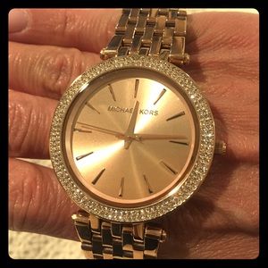 Rose gold 🌹 Michael Kors watch